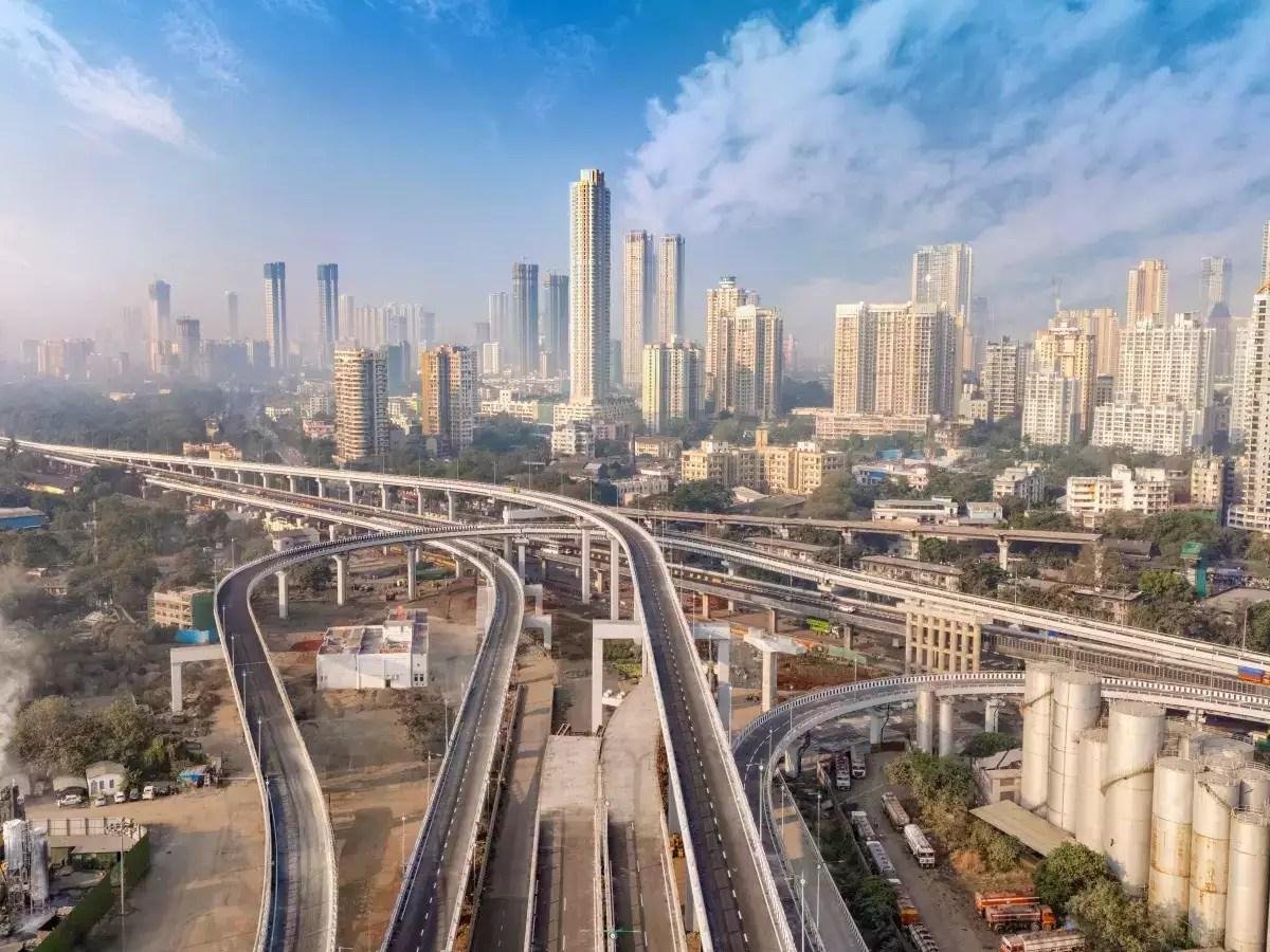Modern Mumbai skyline representing the economic growth of Maharashtra