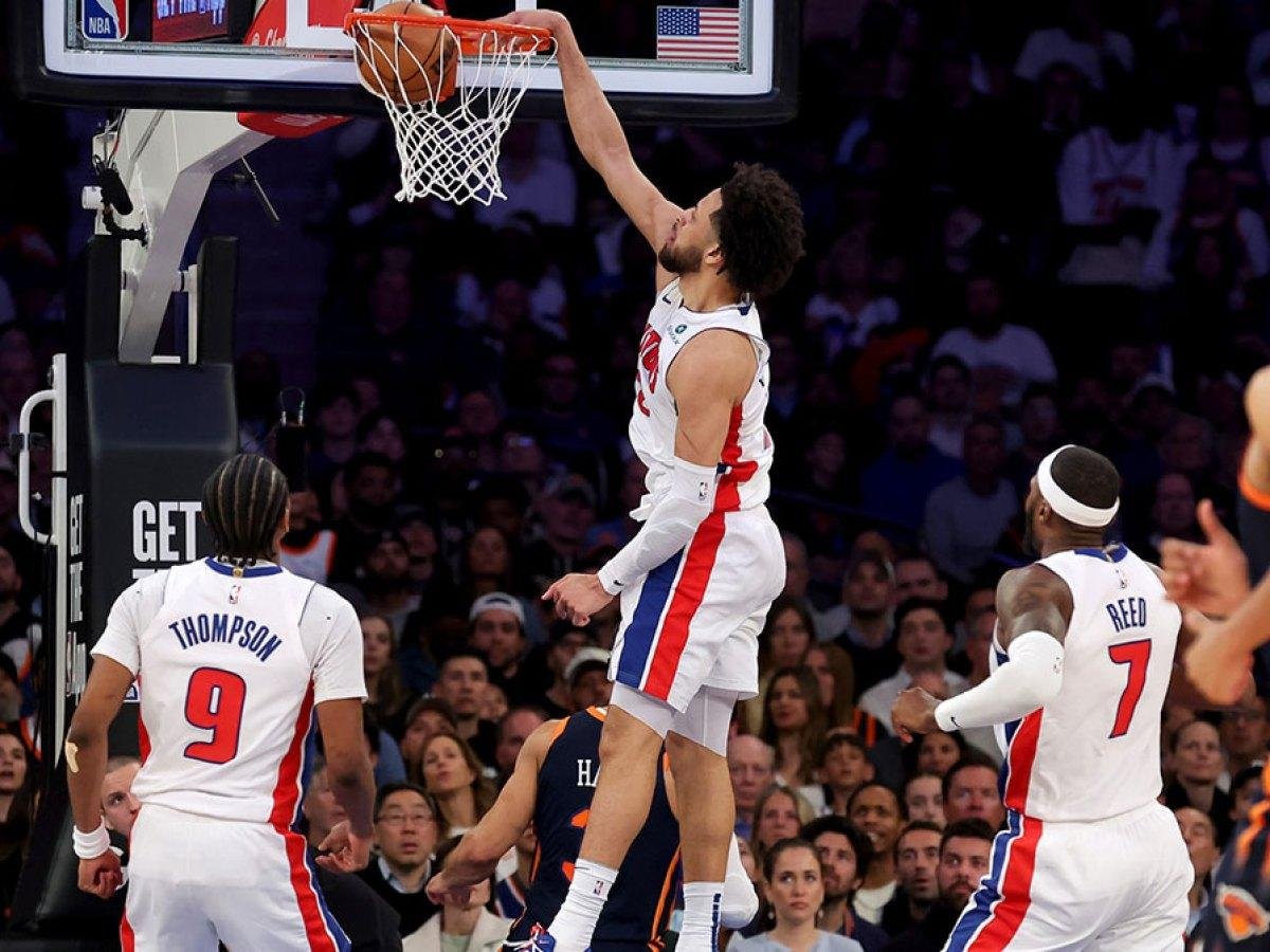 Detroit Pistons bench players supporting the team