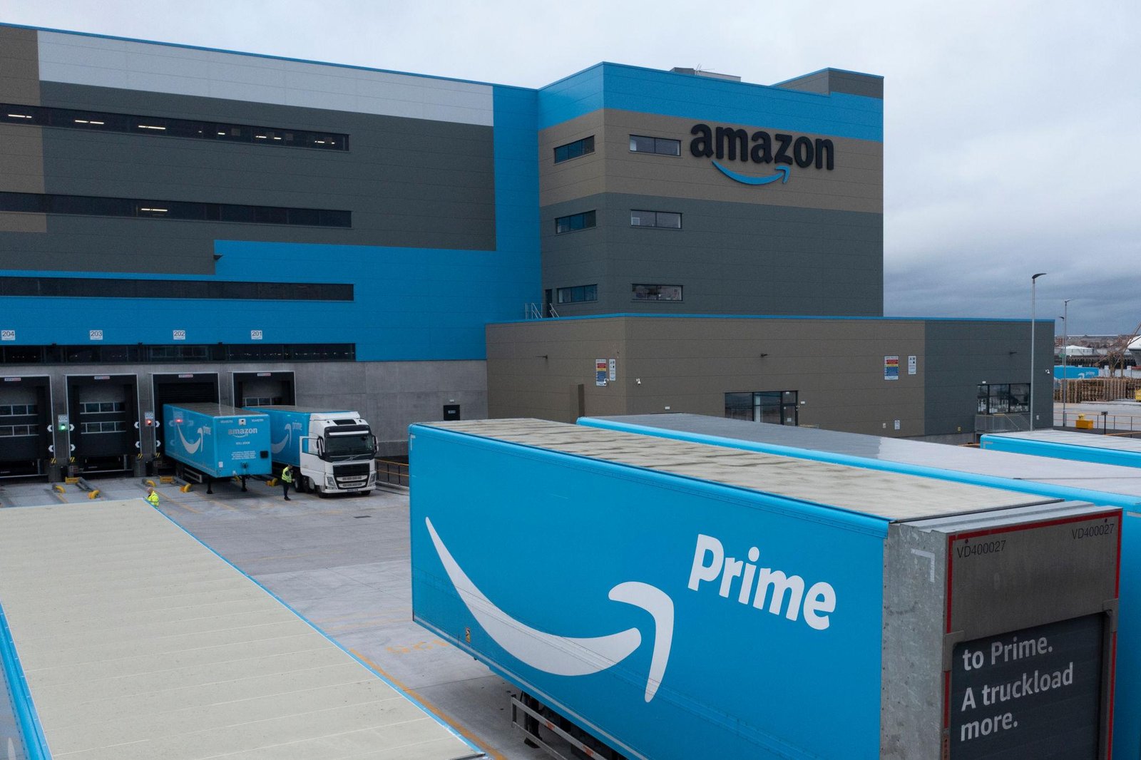 Amazon Fulfillment Centre Prepares Ahead Of Christmas