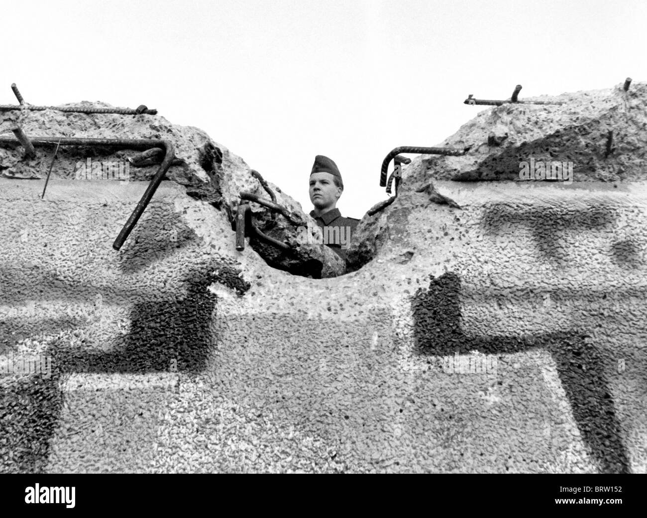 Iconic photography of the fall of the Berlin Wall