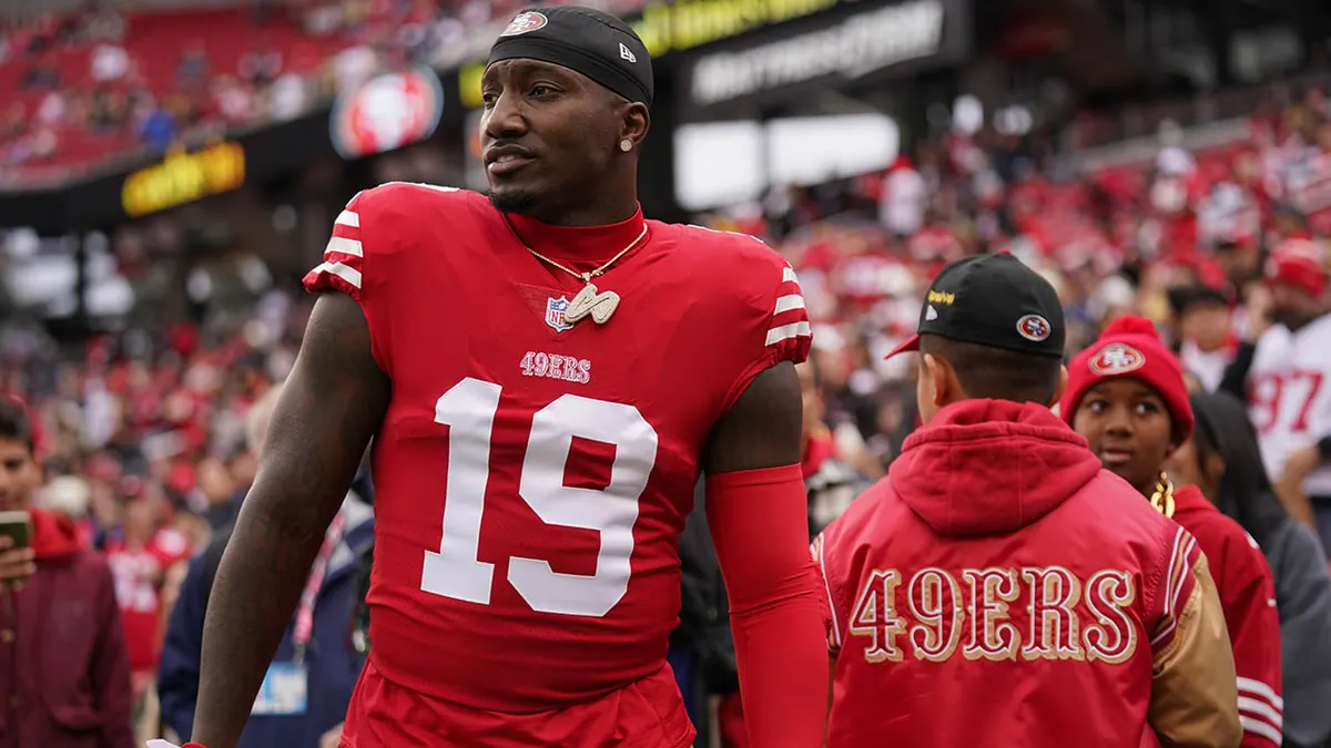 Fake 49ers Wide Receiver: Strategic Analysis of Sports Misinformation