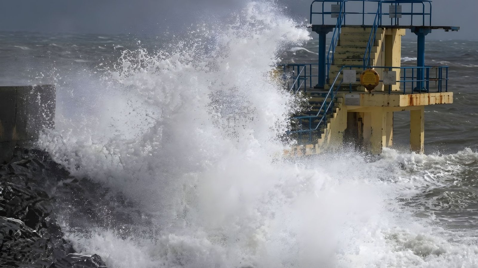 Stay Safe: Your Comprehensive Guide to Weather Forecast Snow Storms