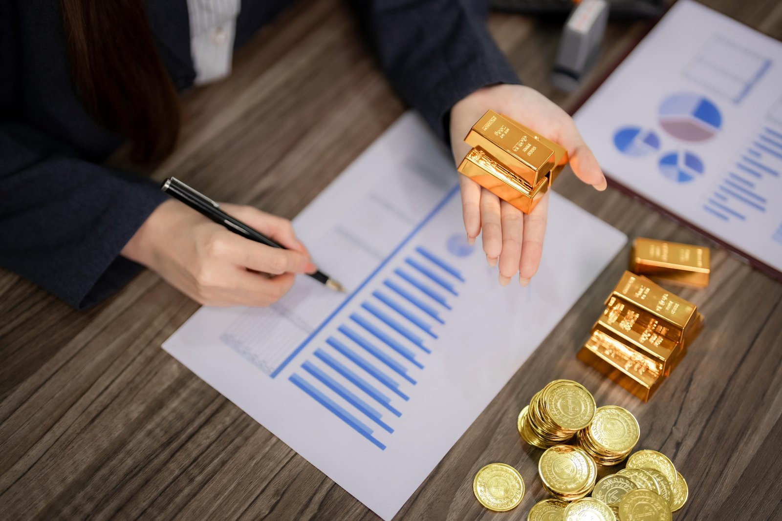 Understanding Gold Rate Dynamics in India: A Comprehensive Guide for Investors