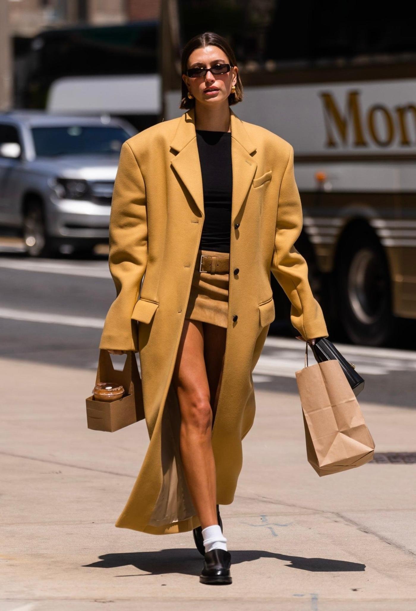 Gap Hailey Bieber: Strategic Analysis of Brand Revival