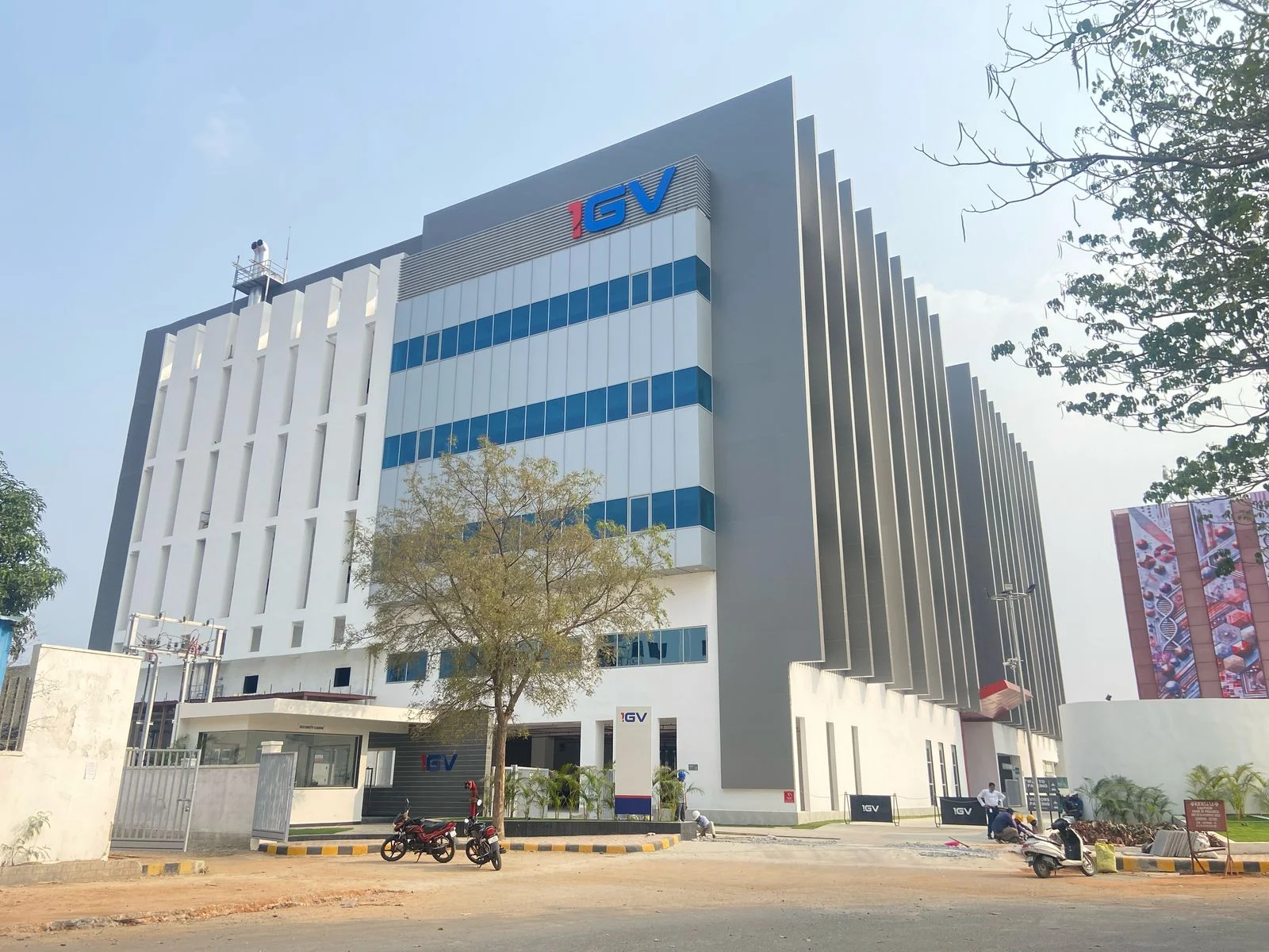 Hyderabad: Strategic Analysis of India's Tech and Pharma Hub