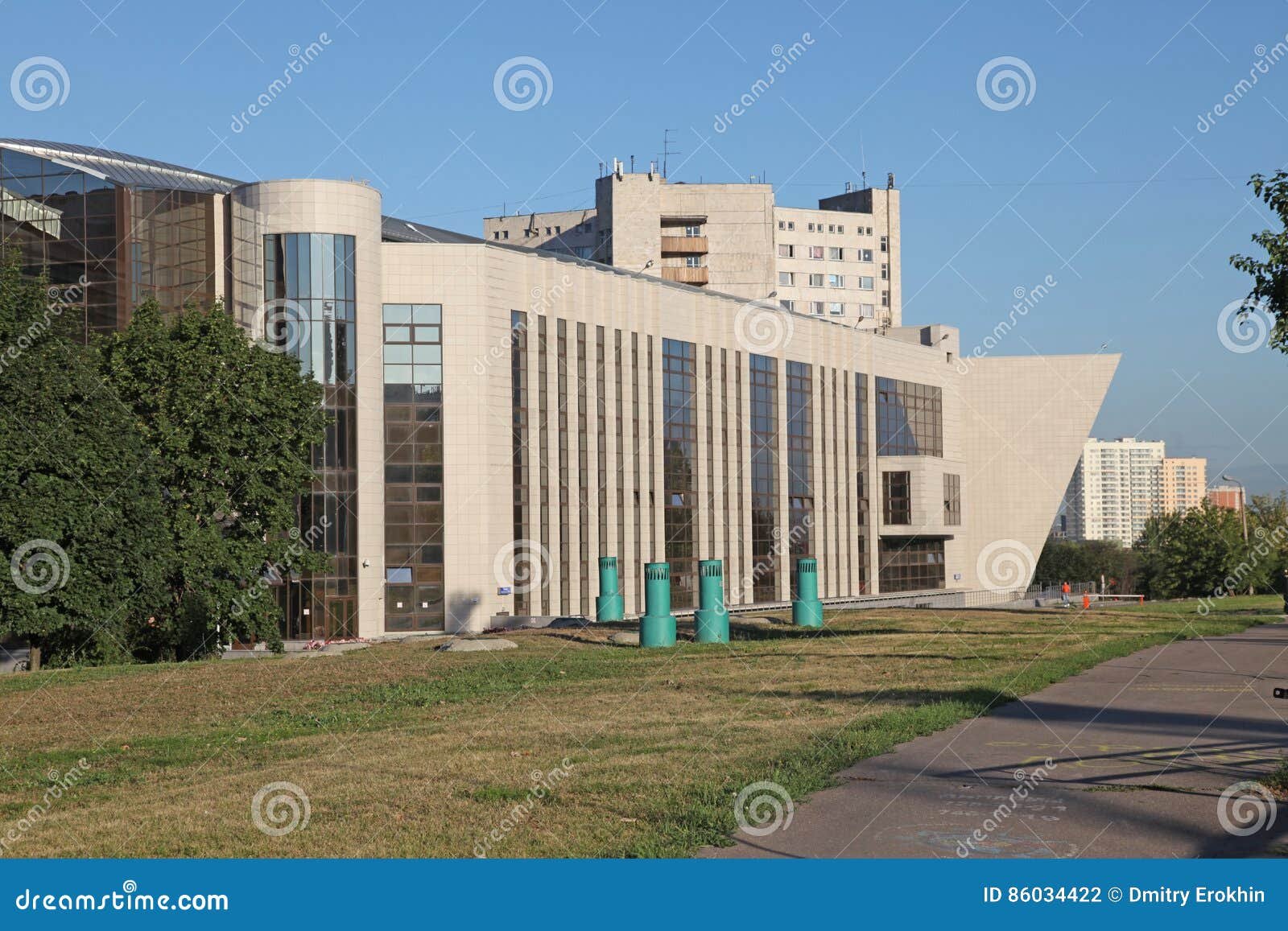 International diplomacy building