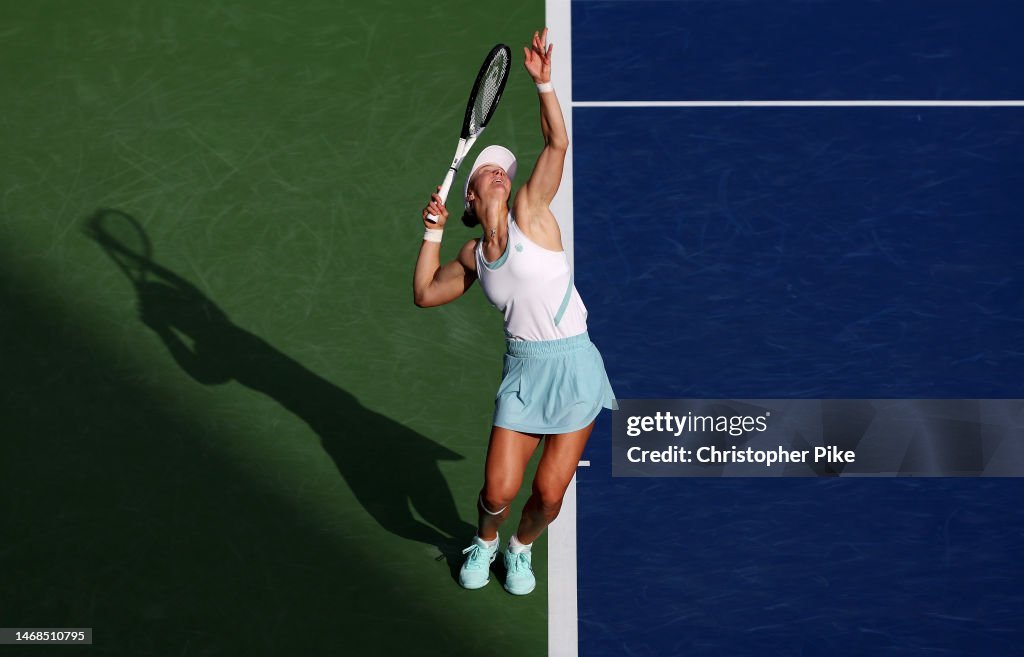 Liudmila Samsonova: Strategic Analysis of Tennis Performance