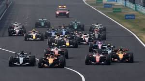 Oscar Piastri leading at the Japanese Grand Prix