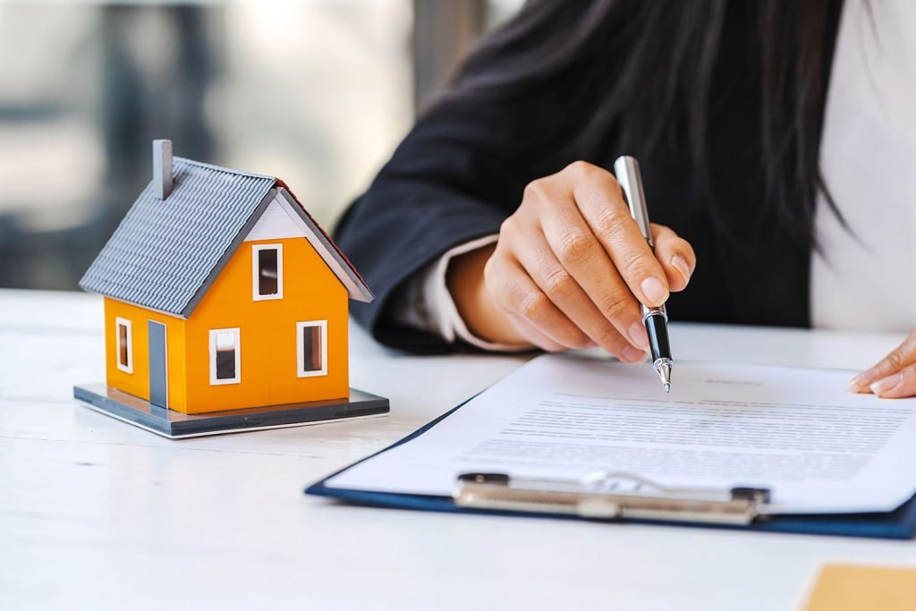 Navigating the Complexities of Current Mortgage Rates: A Comprehensive Guide for Homebuyers