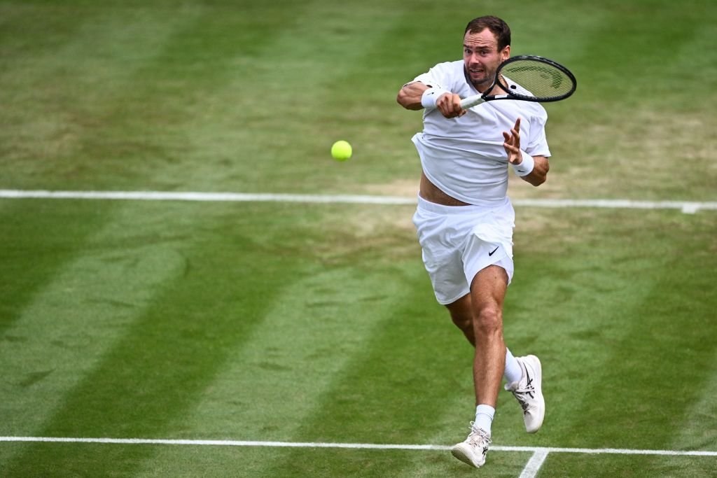 Roman Safiullin: Strategic Analysis of Tennis Performance