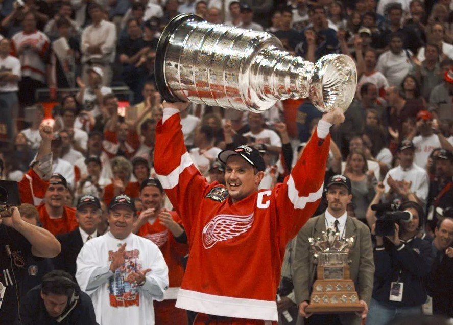 Steve Yzerman: Strategic Analysis of Hockey Leadership