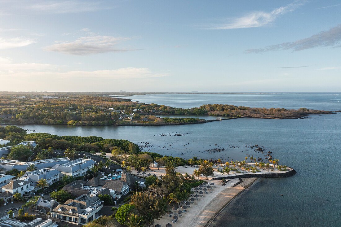 The Beach Economy: Strategic Analysis of Coastal Tourism