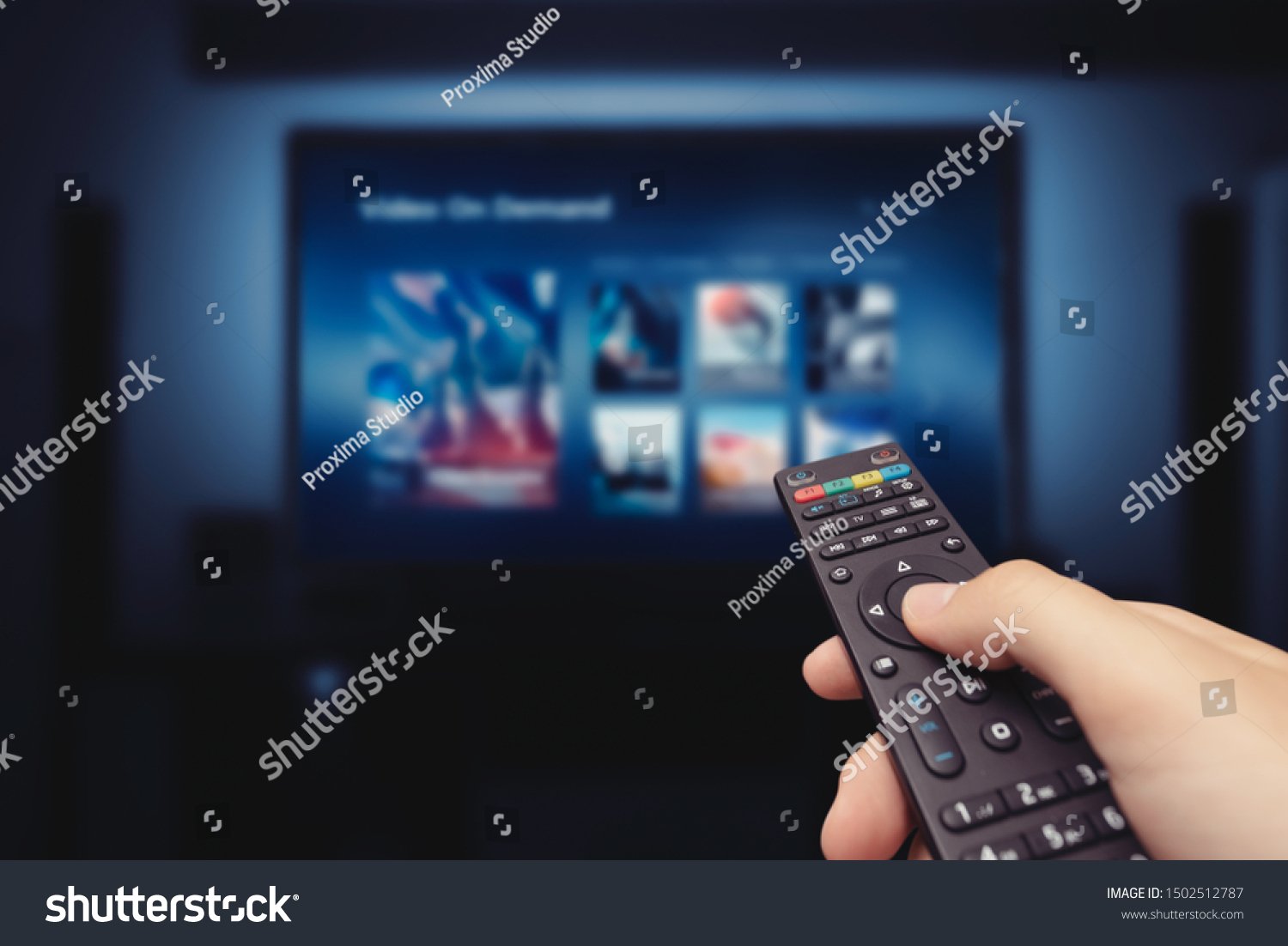 Remote control navigating streaming applications on a television