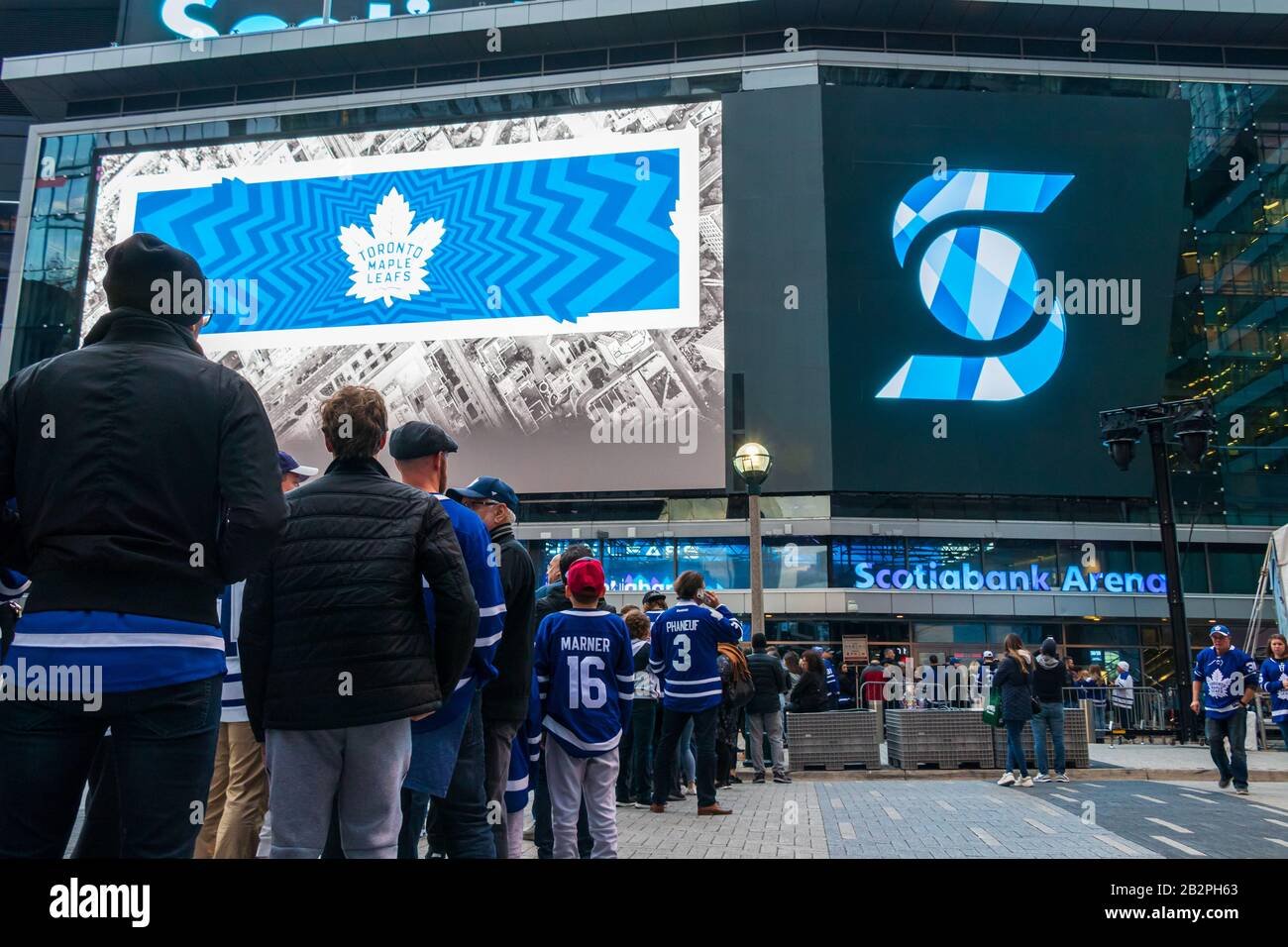 Scotiabank Arena Toronto Maple Leafs Atmosphere