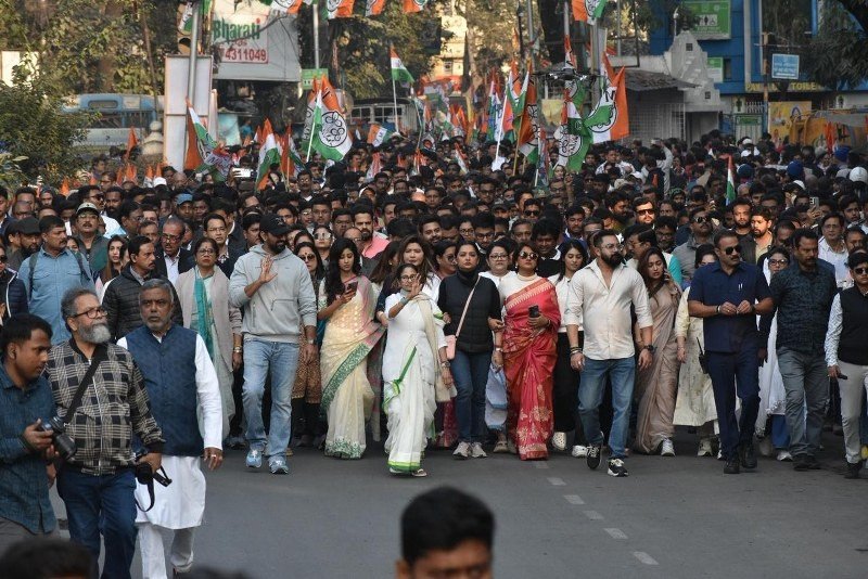 Mamata Banerjee addressing a sea of supporters at a Brigade Parade Ground rally